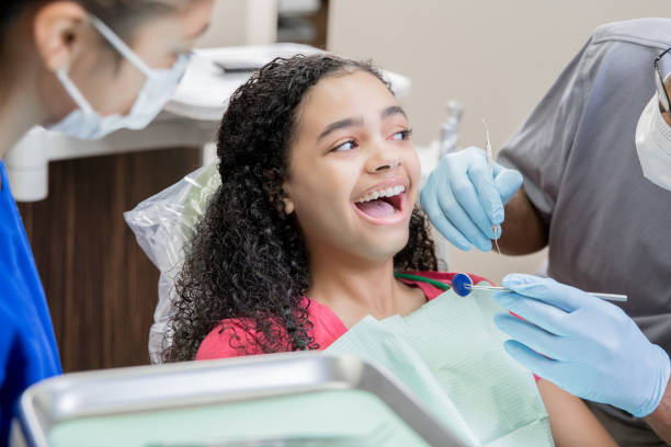 Best Emergency Dental Extractions in Lilburn, GA